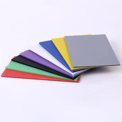 PP carta vuota pannello di plastica durevole riciclabile ideale per l'imballaggio spedizioni segnaletica pubblicitaria e vassoi per piantine agricole