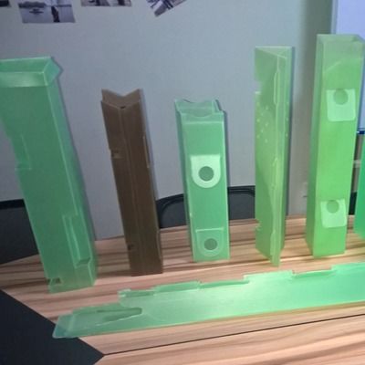 Corflute Tree Guard adatto ai giardinieri, ai giardinieri e ai vivai di alberi in cerca di tubi di protezione delle piantine durevoli