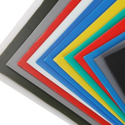 La plastica ondula lo spessore vuoto dello strato 2mm-12mm del polipropilene vuoto del bordo dei pp