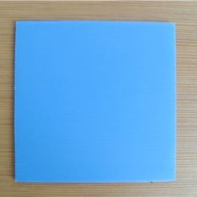 La larghezza di plastica dello strato ondulata 5mm 2.5m del bene durevole ha colorato gli strati di Correx