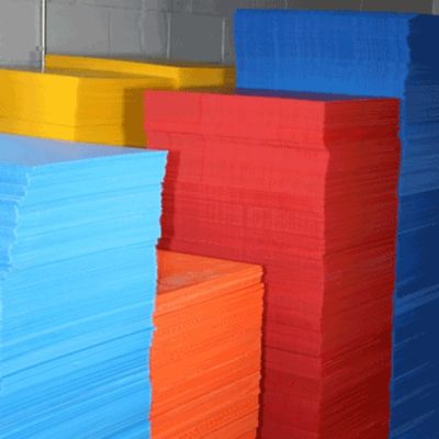 Lo strato del pallet scanalato in parete gemellata riempie 3mm 4mm il pallet del cuscinetto che di strato riveste blu