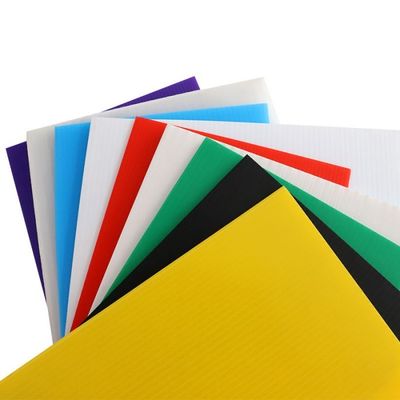 bordo bianco di Corflute del pannello di progetto di 3mm che impermeabilizza rivestimento di Correx