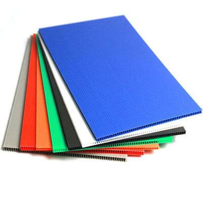 Bordo di plastica ondulato 4mm blu dello strato 3mm di Corflute per i segni