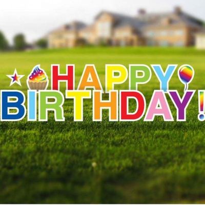 La carta 4mm dell'iarda di Corflute ha ondulato i segni di plastica dell'iarda di compleanno