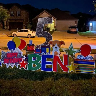 Reusable and customizable Yard Card perfect for outdoor birthdays anniversaries business promotions and decorative displays